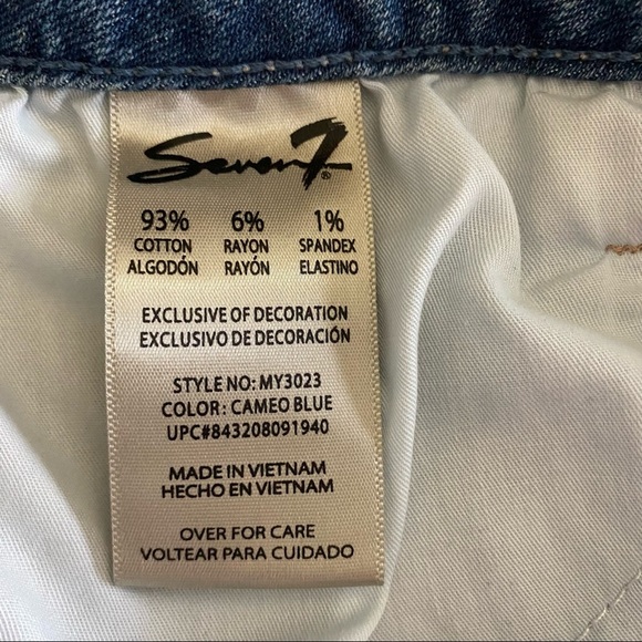 SEVEN7 Distressed High Rise Raw Hem Denim Shorts 16 - Picture 10 of 12